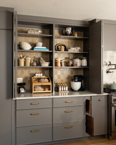 “Magic Makeover” Kitchen